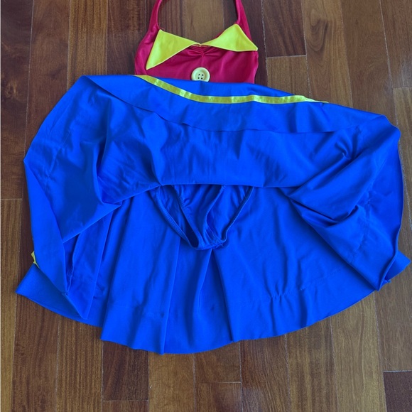 Costume Gallery Youth Girls Leotard Dance Costume
Size Large - Picture 4 of 6